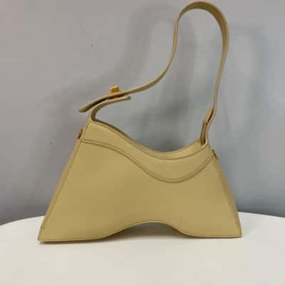 Charles & Keith Womens Handbag / Shoulder Bag Beige 