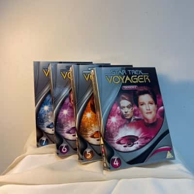 Star Trek Voyager Season 4-7