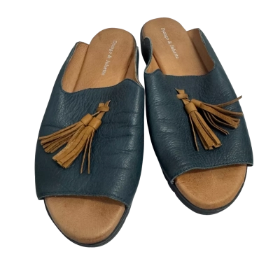 Django & Juliette  Womens  Size 39 Sandals Beige / Blue 