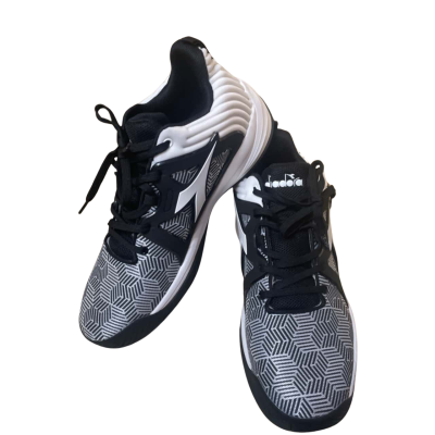 Diadora Mens  Size 45 Black  / White 