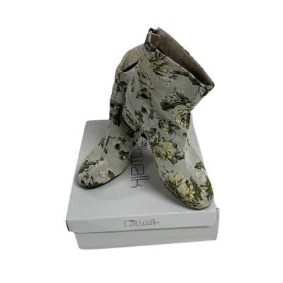 Catwalk Womens Size 38 / 7 Boots Multicoloured Tapestry 