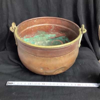 Medium Sized Bronze/Copper Antique Cauldron