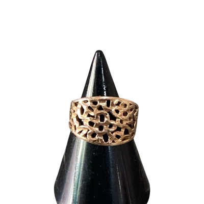 Open Ring Delicate Filigree Cutout Pattern 