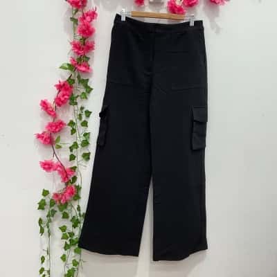 Decjuba Womens Wide Legs Cargo Pants Size M Black  