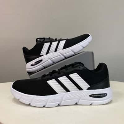 BNWOT Adidas Cloudform Flex Womens  Size 8.5 Sneakers / Trainers Black  / White 