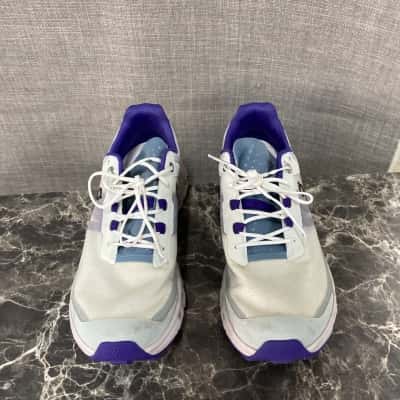 Cloudvista Womens  Size 8.5 Trainers Grey / Purple 