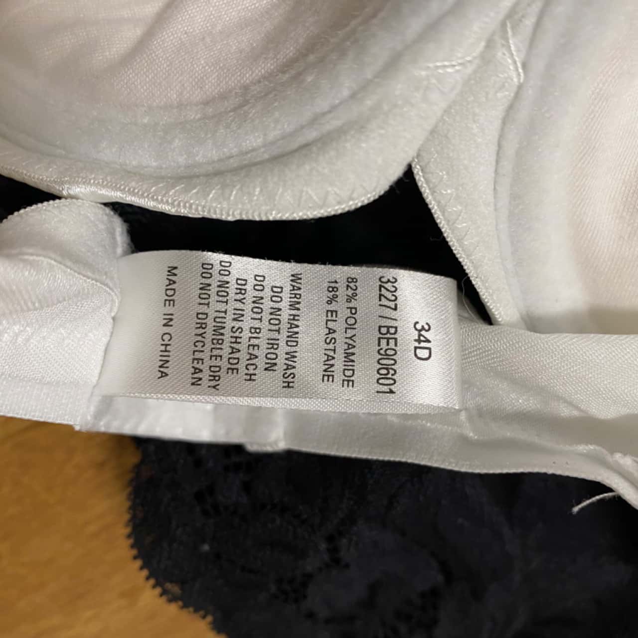 Intimo Sizing Intimo Womens bra Size 34D White (s)