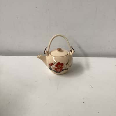 Small Floral Cream Japanese Teapot