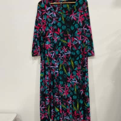 Taking Shape Womens  Size S Floral Dress / Long Sleeve Dress Floral / Multicoloured 