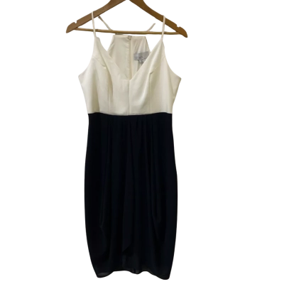 Wish Size 12/M Black/White Midi Dress