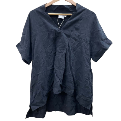 BNWT ELK Womens Size XS/S Black Short Sleeve Top   