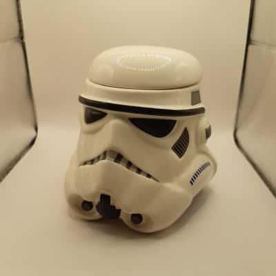 starwars storm trooper coffe mug  with lid