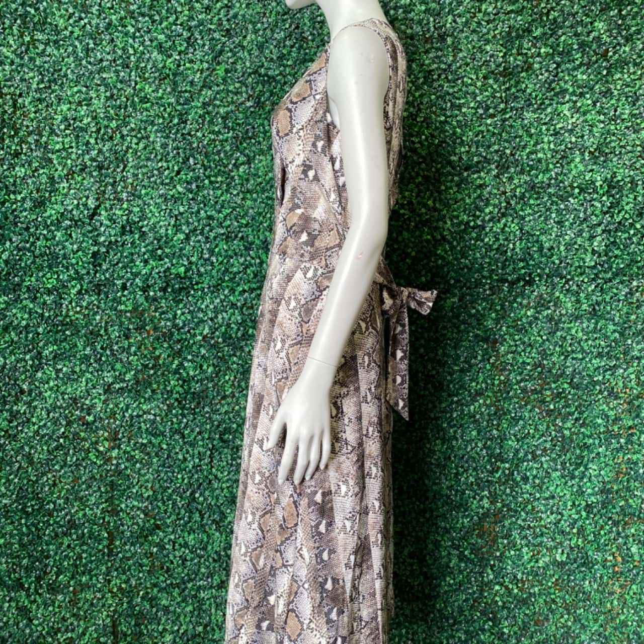 Warehouse Womens Size 14 Midi Dress 