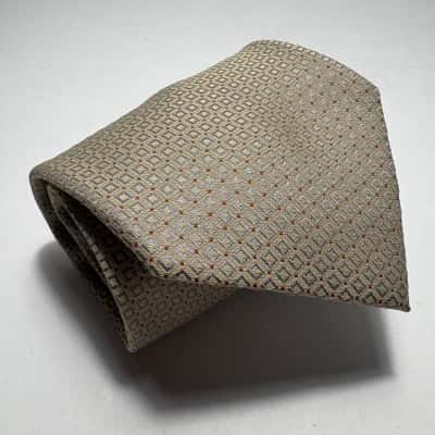 Hugo Boss 100% Silk Tie Geometric Design