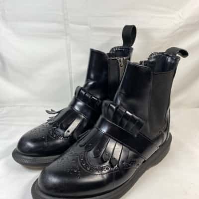 DR MARTENS ZIP UP BROUGE TINA BOOTS EU 36
