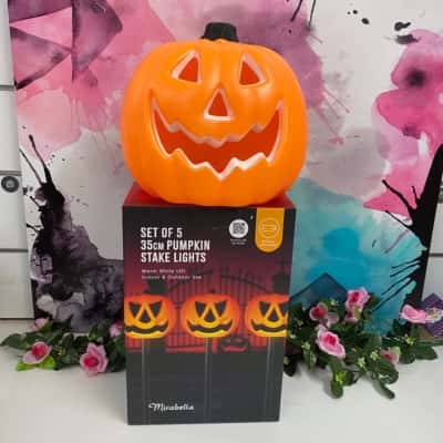 2x Halloween light up pumpkins- both plastic 