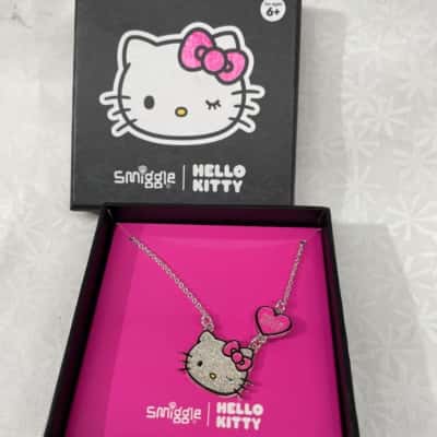  HELLO KITTY  Necklace New in Box RRP $24.95