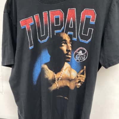 Tupac Mens  Size XXL Short Sleeve T-shirt Black  