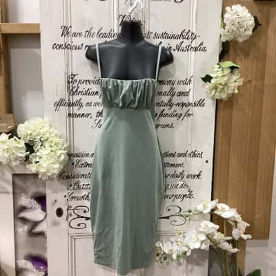 Kookai Brand! NWOT SAGE COLOURED SHOESTRING STRAP BODYCON MIDI DRESS! Womens  Size 2 Bodycon Dress / Midi Dress / Shoestring Strap Dress / Sleeveless Dress  Olive 