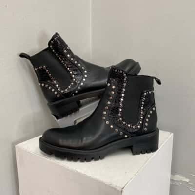 Zara Womens  Size 8 - 8.5 Black Leather & Silver studded boots