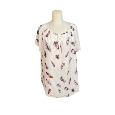 BNWT Tendency Womens light summer top Size 44EU