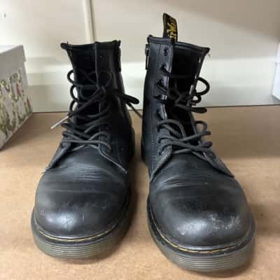 Dr Martens Kids Size UK 3 / EU 36 / USL 5 1460 Boots Black  