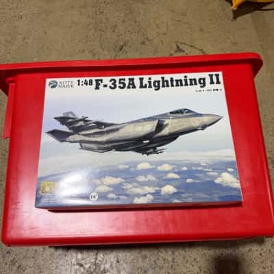 F35A LIGHTNING II FIGURE