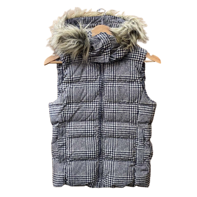 Uniqlo Black/White Checked Puffer Vest Size S