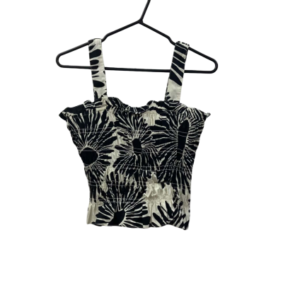FABULOUS WHISTLES BIG DAISY STEVIE TOP BRAND NEW. SIZE 10