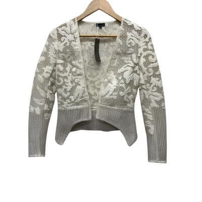 Sheike Womens  Size 6 White jacket 