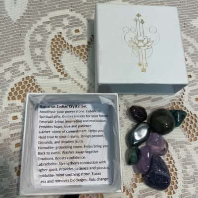 Aquarius Zodiac Crystal set
