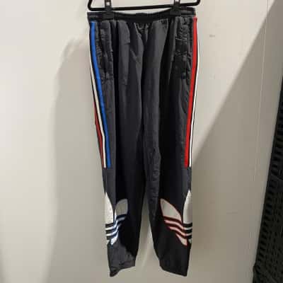 Adidas Mens Size M Track Pants w Blue and Red Stripes