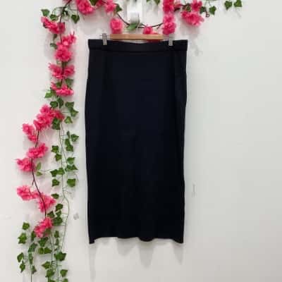Witchery Womens  Size XL Pencil Skirt Black  