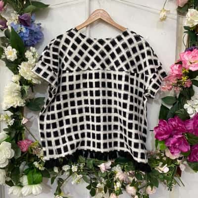 Gorman Womens  Size 10 Short Sleeve Top Black  / Checked / White 