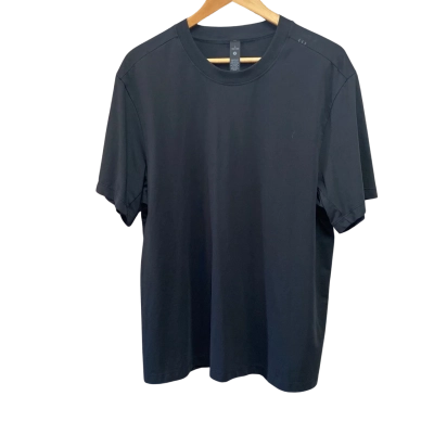 Lululemon Mens  Size L Short Sleeve Top Black  