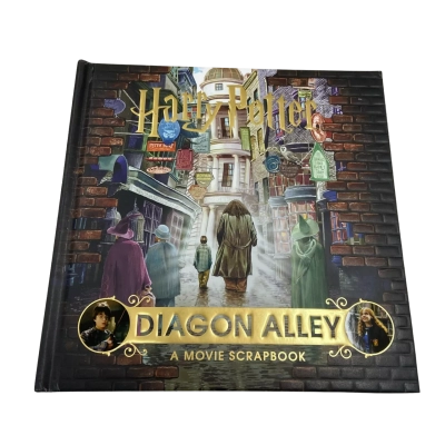 Harry Potter: Diagon Alley: A Movie Scrapbook