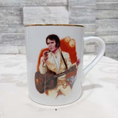 Nostalgia collectible elvis in lonesome night 