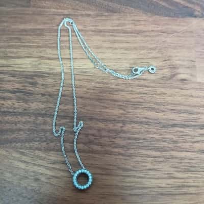 Pandora Pendant & Chain