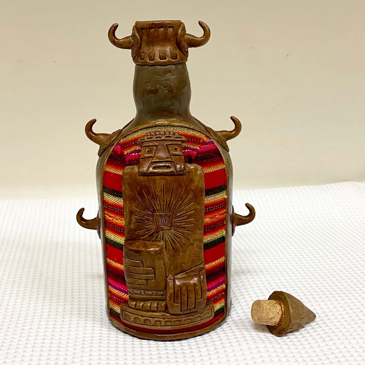 Unique & Quirky Decanter with 6 Glasses & Cork Stopper (s)