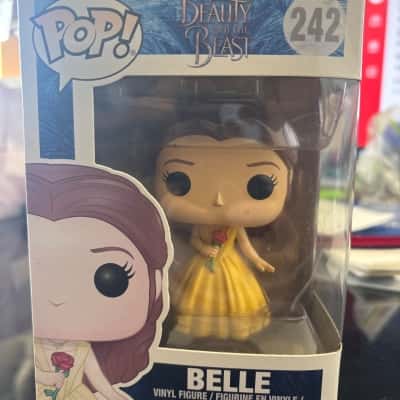 Beauty and The Beast Belle (242) Pop Vinyl Figure