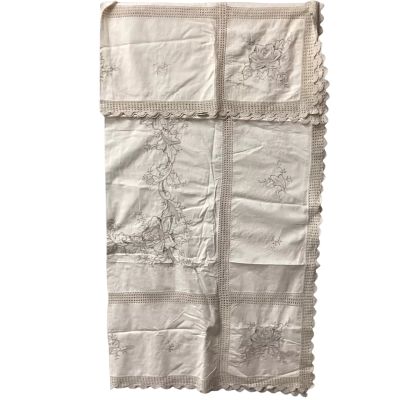 Vintage tablecloth B