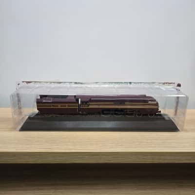Class 8P 'Duchess' No. 6220 Coronation - UK 1938 - Display model Train