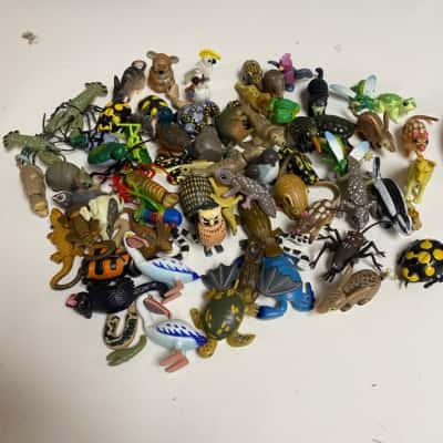 Yowies collectables Set /67 Asstd animals