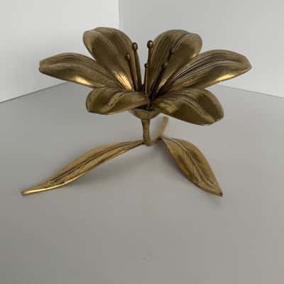 Mid-Century Brass Lotus Lily Flower Ashtray - 6 Removable Petals - Hollywood Regency