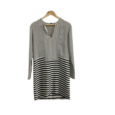  Women’s With  Size 10 Blocked Stripe Shift Dress 