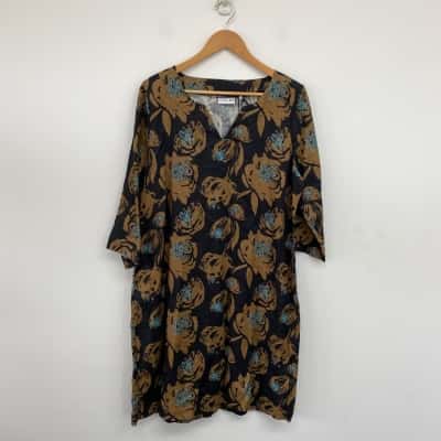 Foil Clothing Buds & Blooms Up A Gear Dress Size 16 