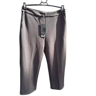 Do if Womens  Size XXL Black pants 