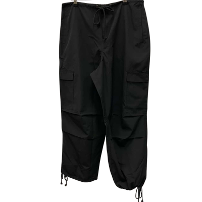 Womans  Size XL Cargo Pants Black  