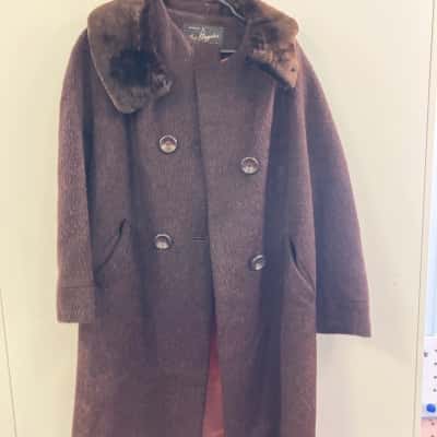 Womens  Size L Fur Coat Red 