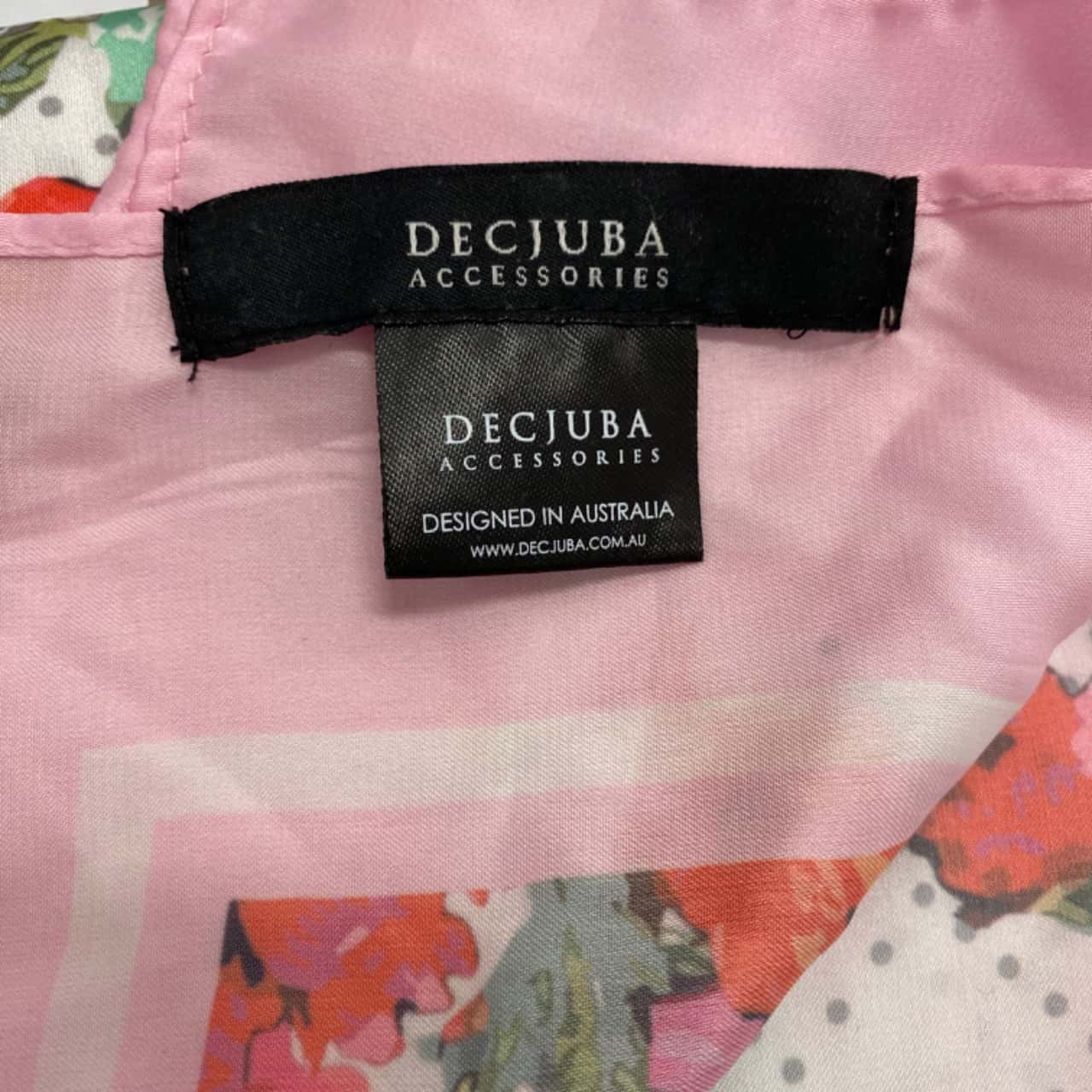 Decjuba Women's Scarf Floral / Multicoloured / Pink